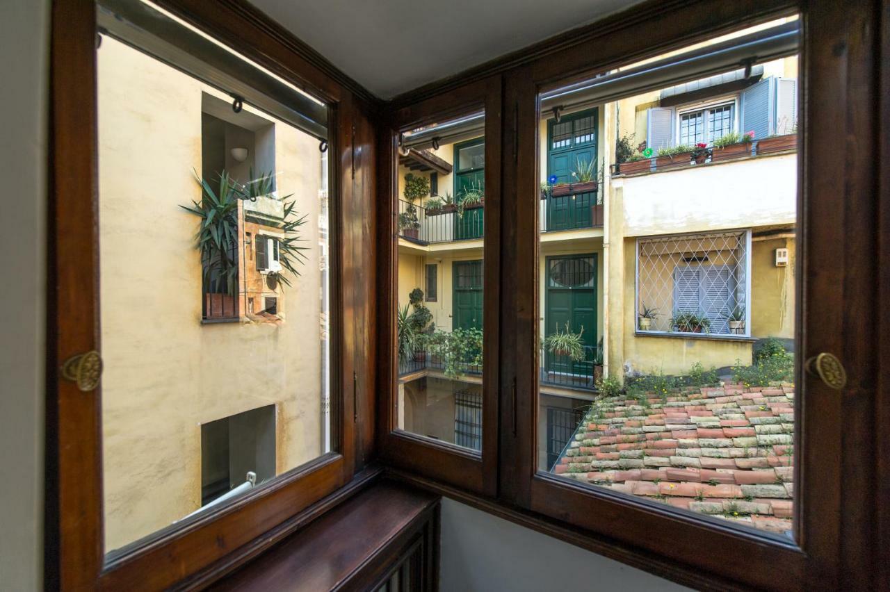 Lo Chalet Di Trastevere Rome Exterior photo